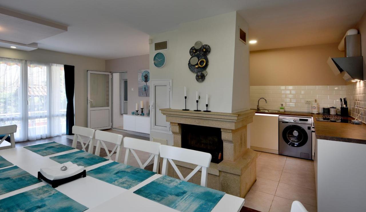 Villa Holiday Balchik Exterior photo
