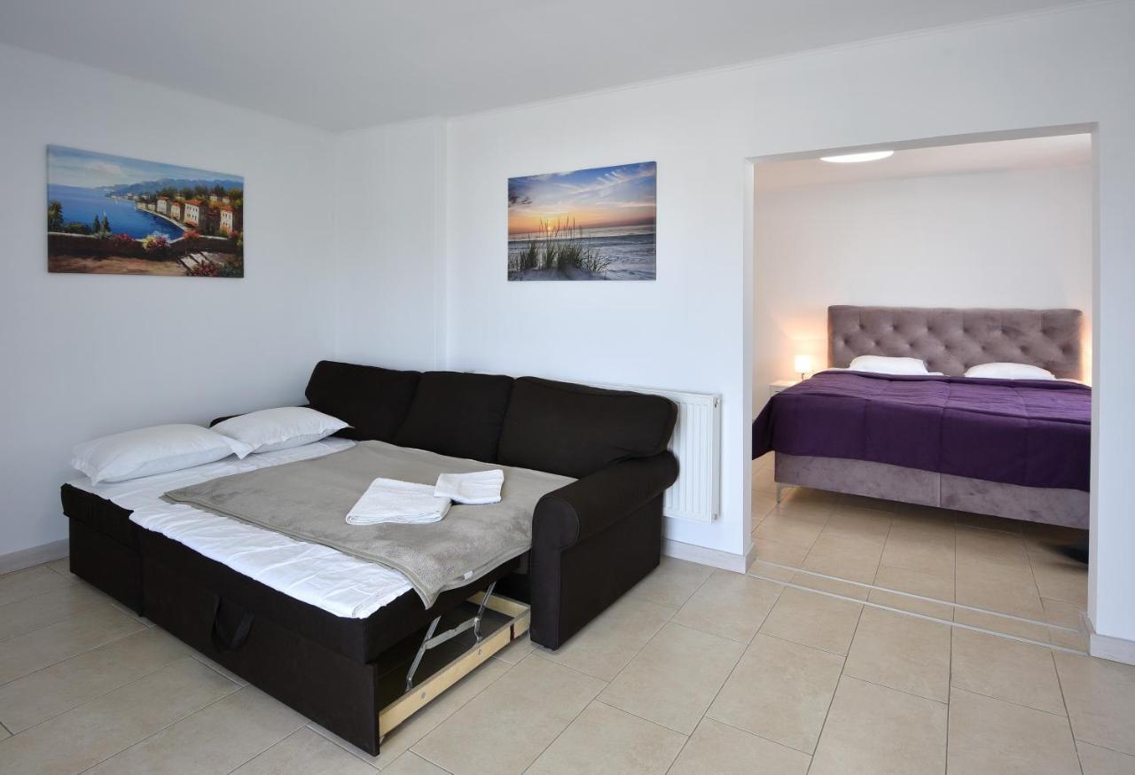 Villa Holiday Balchik Exterior photo